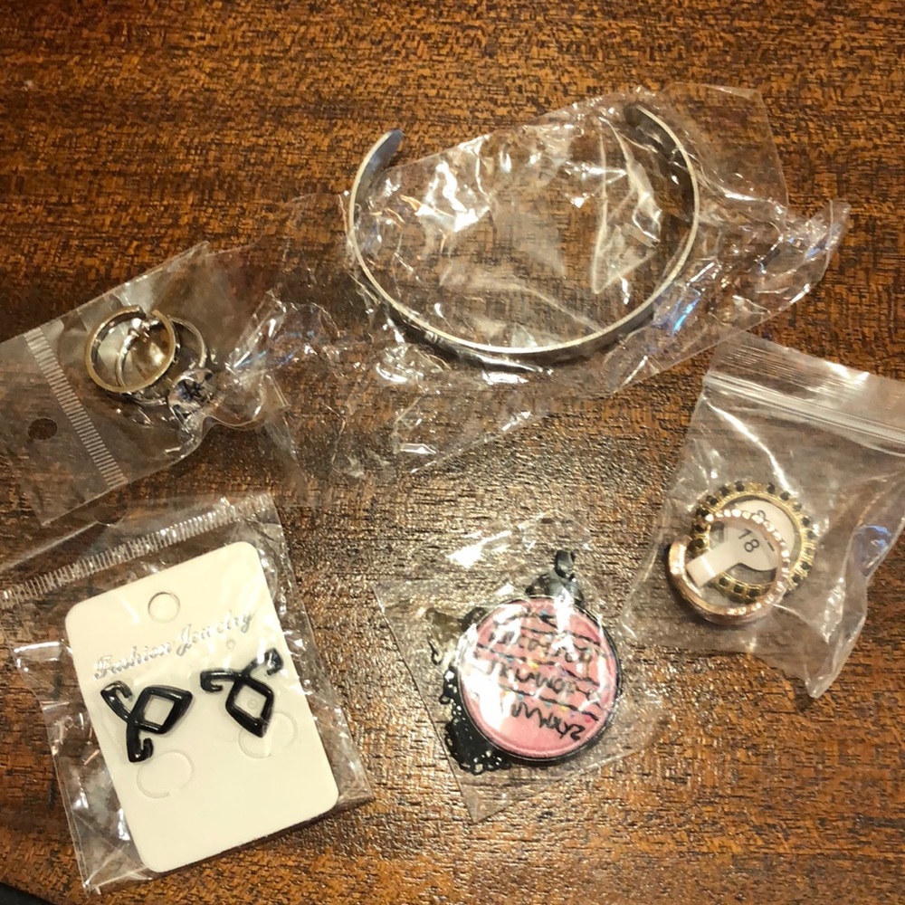 Fandom jewelry